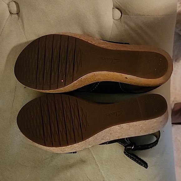 Sandals - Picture 5 of 8